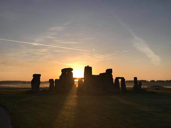 6d-Stonehenge-1.jpg